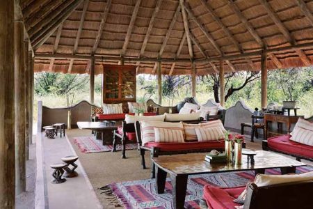 Camp-Kalahari-Main-area-interior